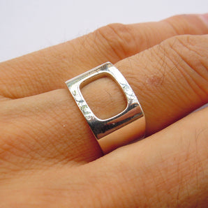 925 Sterling Silver Initial Letter O Ring