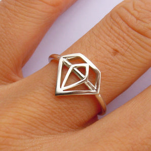 Ladies 925 Sterling Silver Diamond Shape Ring