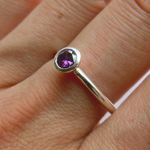 Ladies 925 Sterling Silver Amethyst Ring