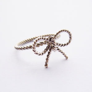 925 Sterling Silver Bow Ring