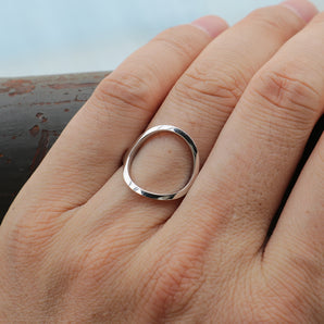 Ladies 925 Sterling Silver Cutout Circle Ring