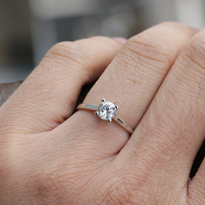 Ladies 925 Sterling Silver Solitaire Moissanite Stackable Ring