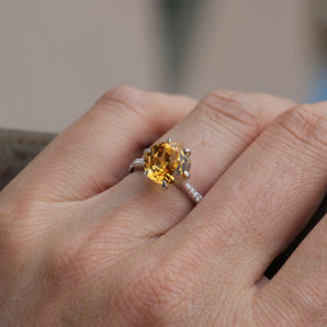 Ladies Silver Nature Citrine Solitaire Ring.