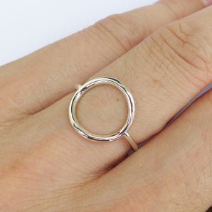 Ladies 925 Sterling Silver Cutout Circle Ring