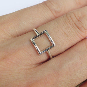 Ladies 925 Sterling Silver Cutout Square Stackable Ring