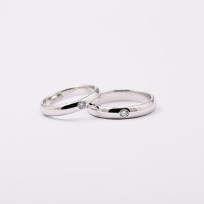 18 K White Gold Diamond Wedding Ring Set